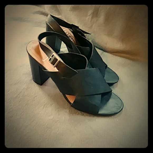 jore Shoes - Jore faux leather strap shoes